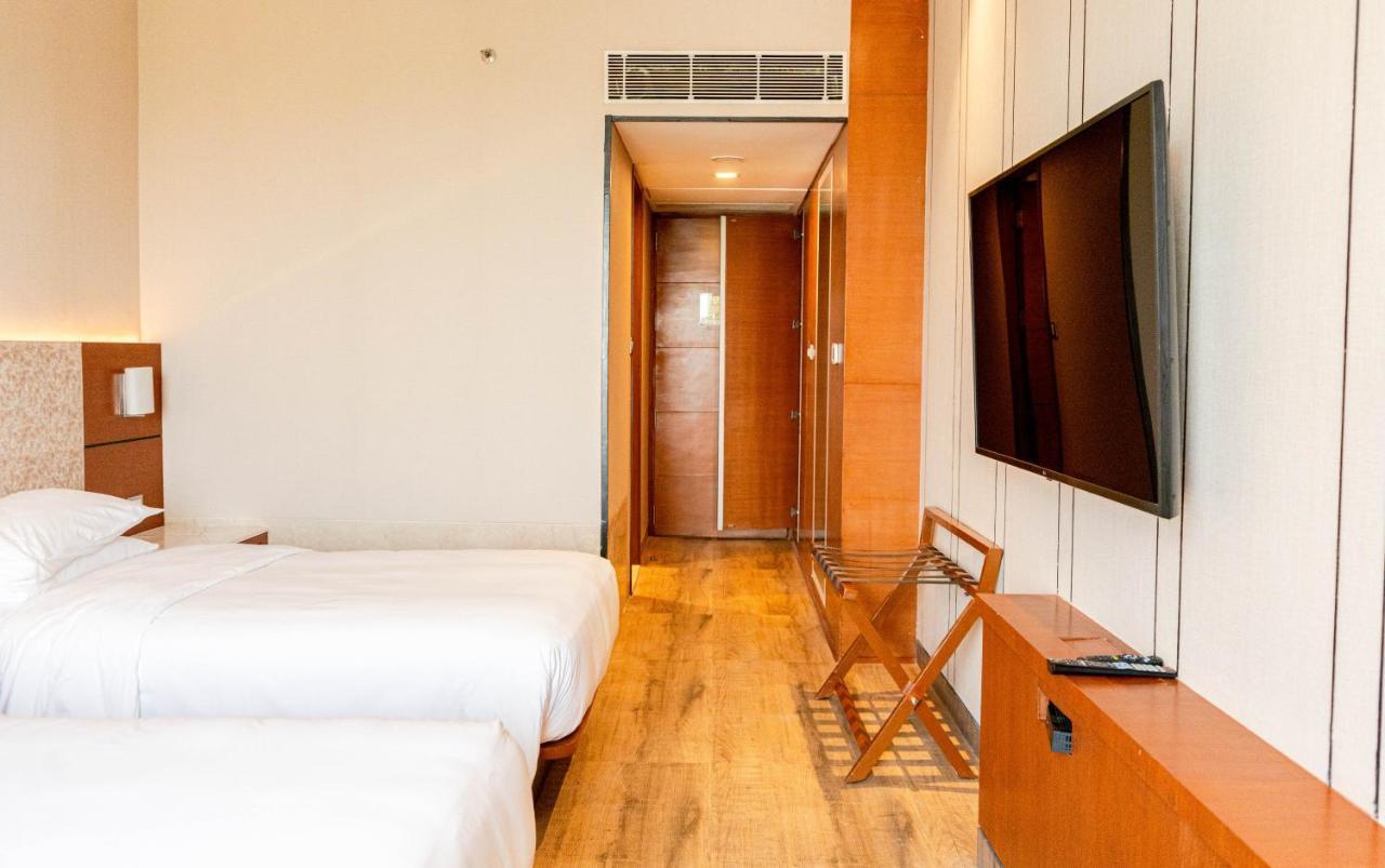 Hyatt Centric Janakpuri New Delhi Hotel Exterior foto A room at the hotel