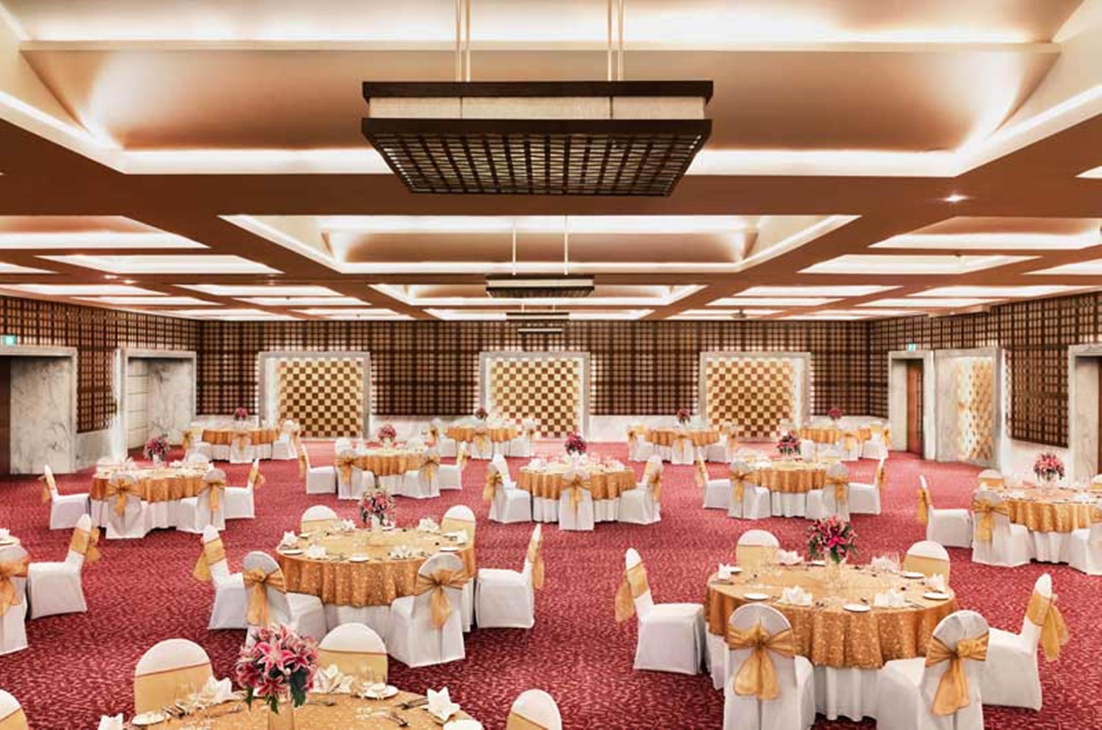 Hyatt Centric Janakpuri New Delhi Hotel Exterior foto The Royal Ballroom